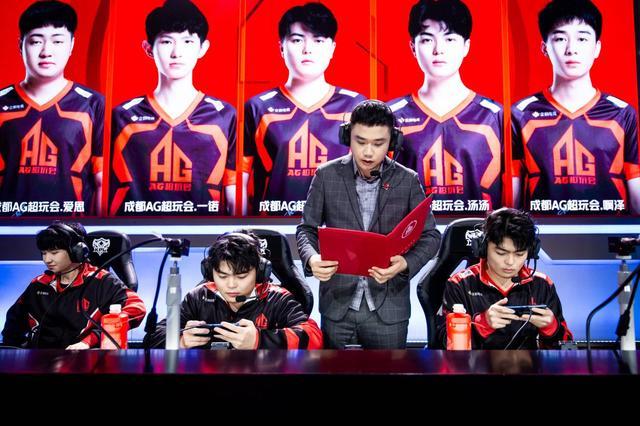 于图拉姆兄