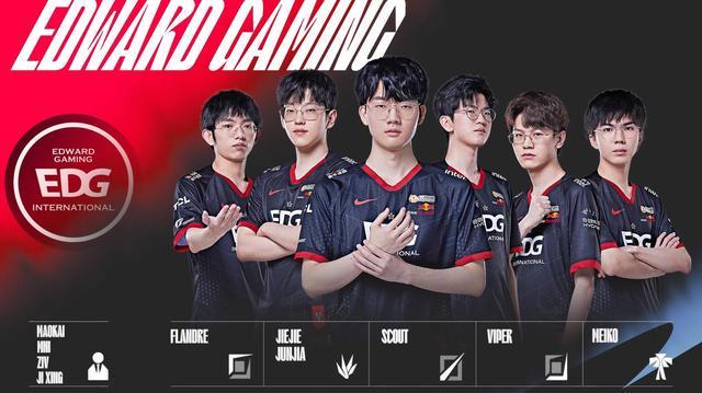 军之路迈进 军之路迈进