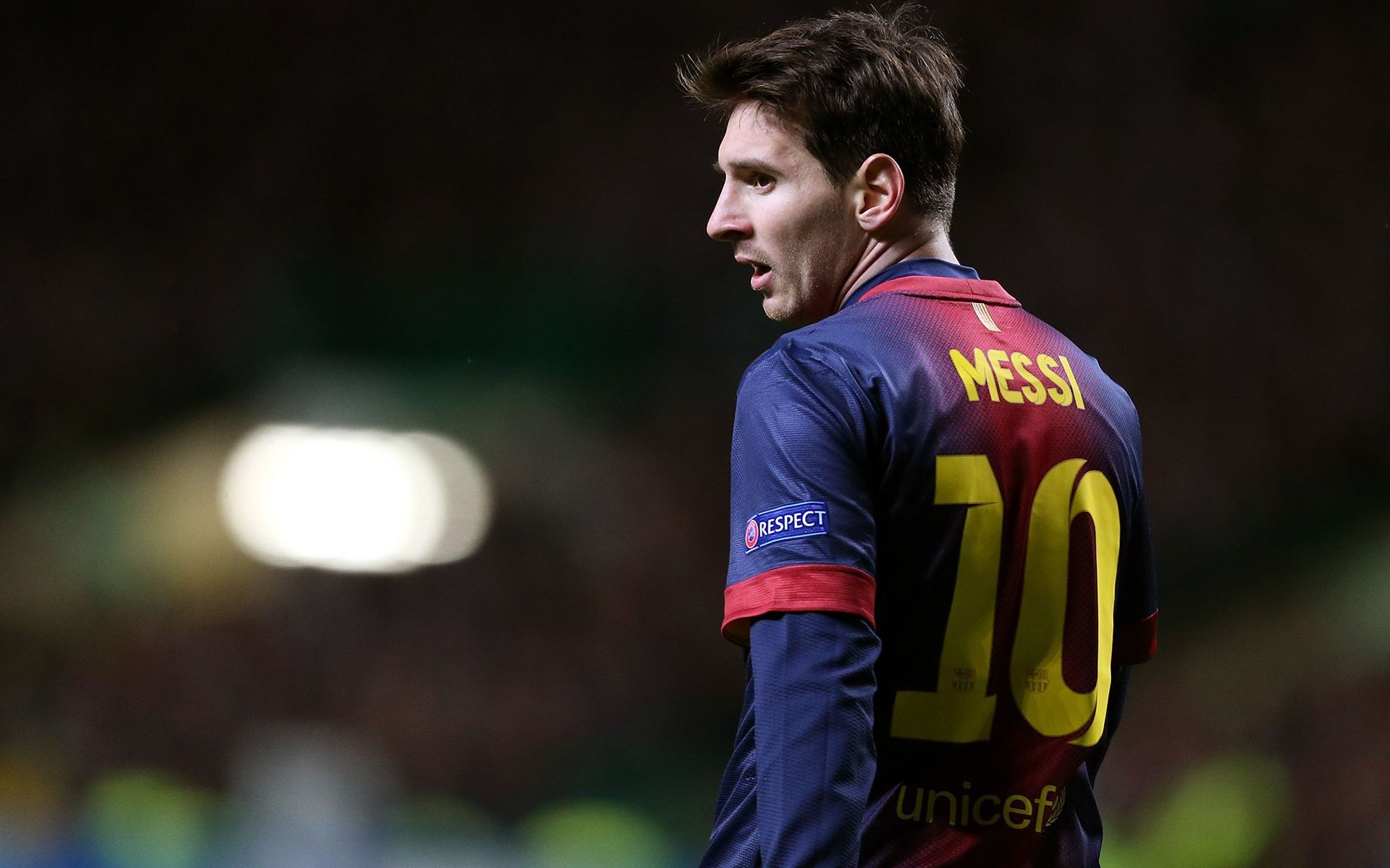 不容小觑 不容小觑